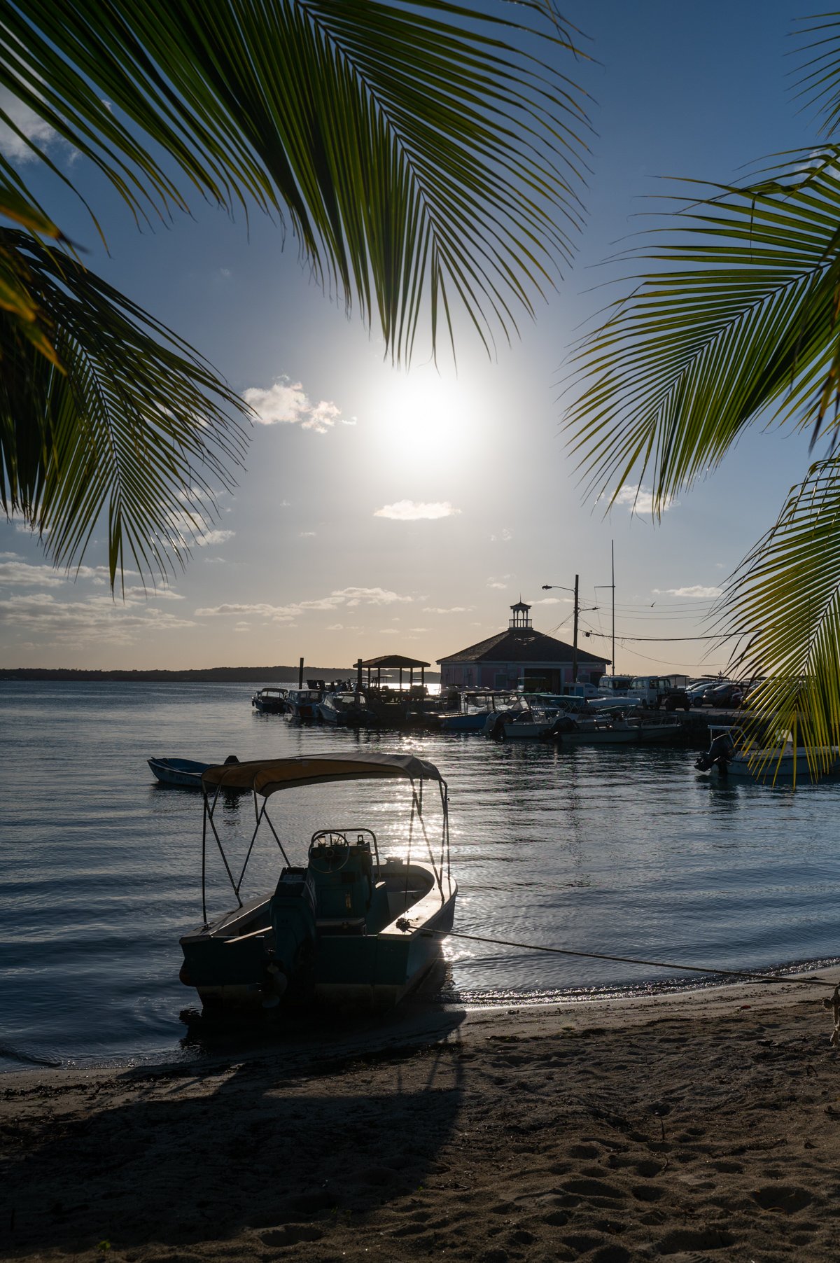 Stacie Flinner Harbour Island Bahamas Travel Guide -54.jpg